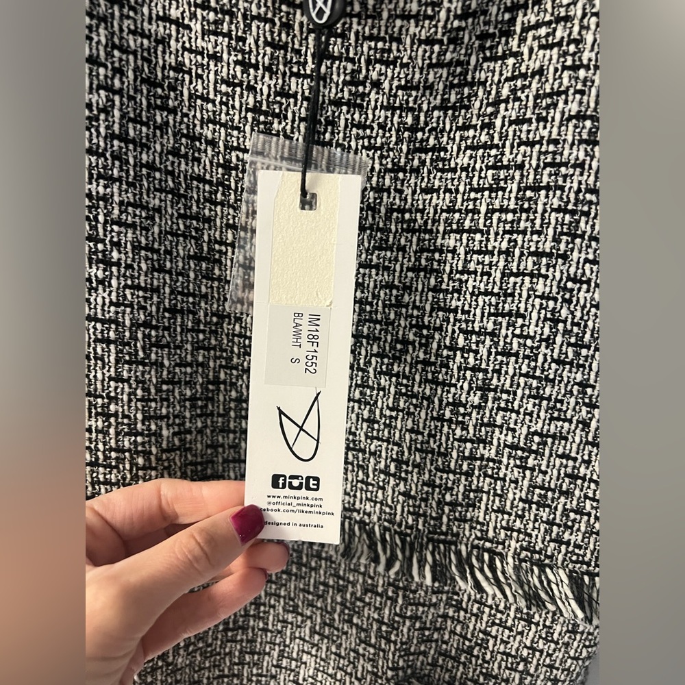 NWT- MINKPINK Tweed Jumper - Small - Picture 5 of 7